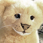 Kosen Lion Cub "Uzuri"